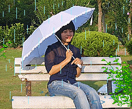 底子不需要啥自拍神棍!妹纸,雨伞借我用一下啊~