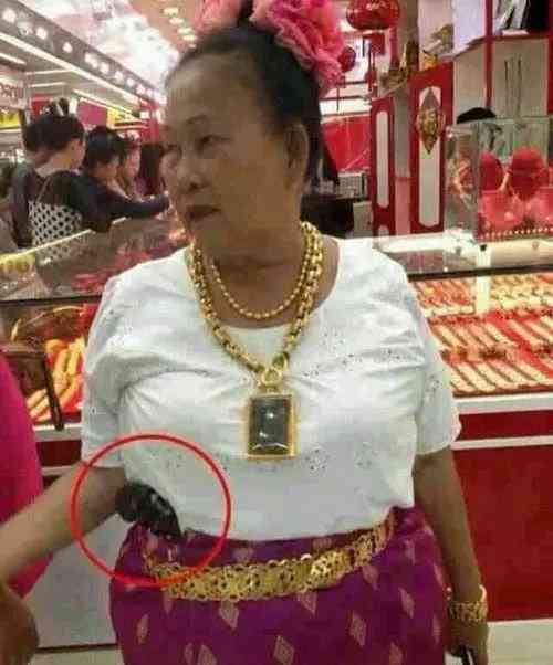 大妈,有钱任性啊,土豪呀